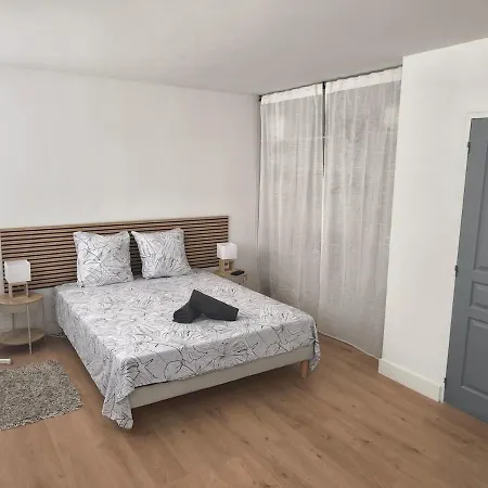 Apartament F2-3 Renove Moderne Spacieux Lumineux Centre-ville *